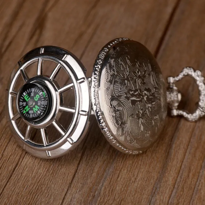 Zegarki kieszonkowe kompas mody