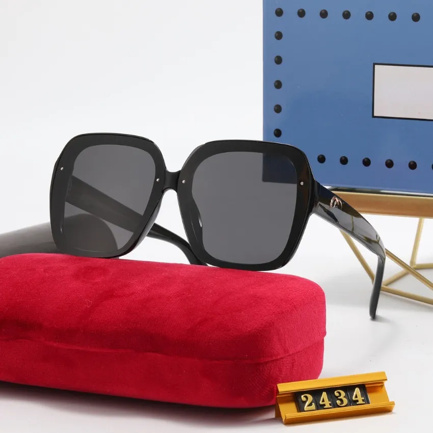 Moda Güneş Gözlüğü Tasarımcı Dekoratif Gözlük Erkekler ve Kadınlar için Lüks Sürücü Gözlük Gözlükler Hediyeler Hediyeler