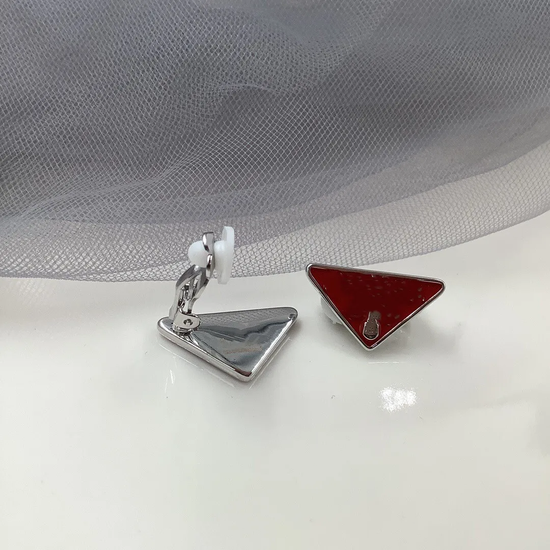 2021 European and American triangle letter ear clips temperament fashion earrings couple models high quality fast delivery243E