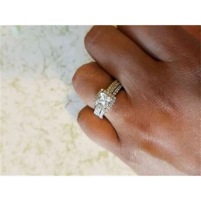 Femme de luxe blanc AAA Zircon Rague de mariage Set Fashion 925 Bijoux en argent Promesse de fiançailles pour femmes1075950