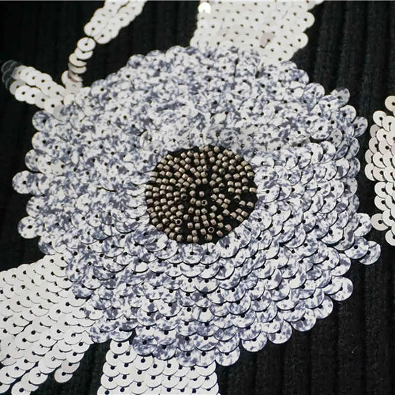 Hauts tricotés femmes printemps pull ample tricot travail lourd perles fleur motif épais chaud pull QZ283 210510