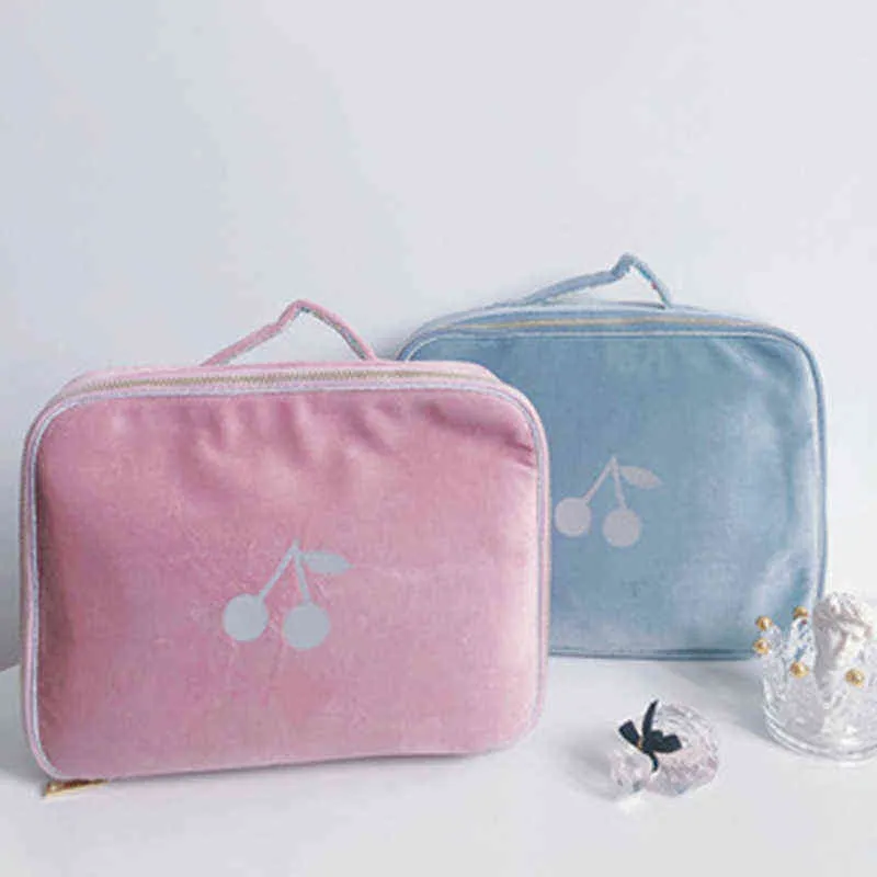 Nxy Cosmetic Bags Cherry Velvet Borsa bambini carina Lavaggio da viaggio portatile Borse multifunzionali riporre giocattoli 220303