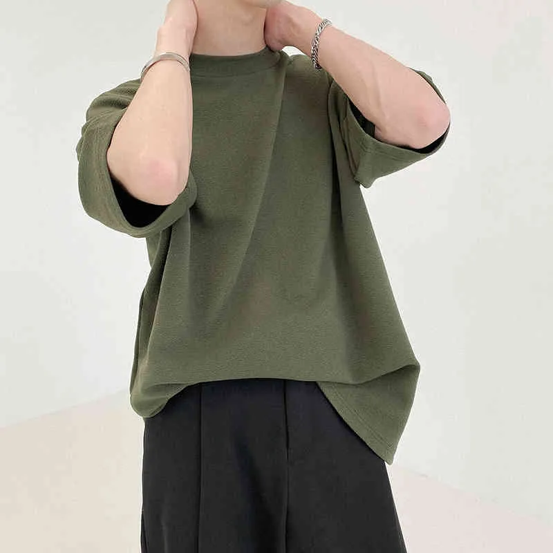 Koszulka Koszulka z krótkim rękawem dla mężczyzn luźna armia zielona tee lato trend koreański moda luźny duży rozmiar topy 9Y6980 210524