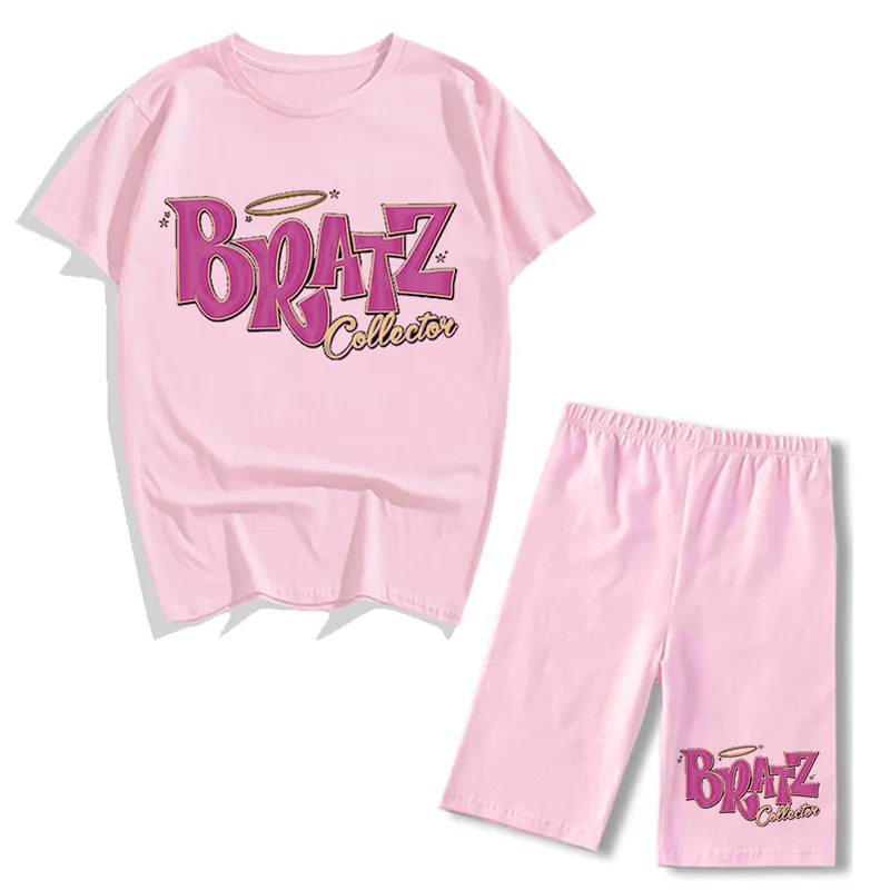 Printemps Summer Jogging 2 pièces Set Femmes Tenue à manches courtes Sports Sports Bratz Imprimés Bratz T-shirts et shorts pour femmes 220312