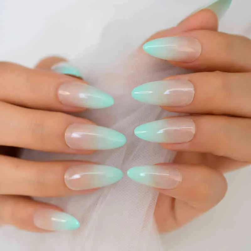 Valse nagels amandelnagels pers op nep ombre middelgrote lengte glanzende valse Franse tips Light Lake Green Acrylic Art 220225