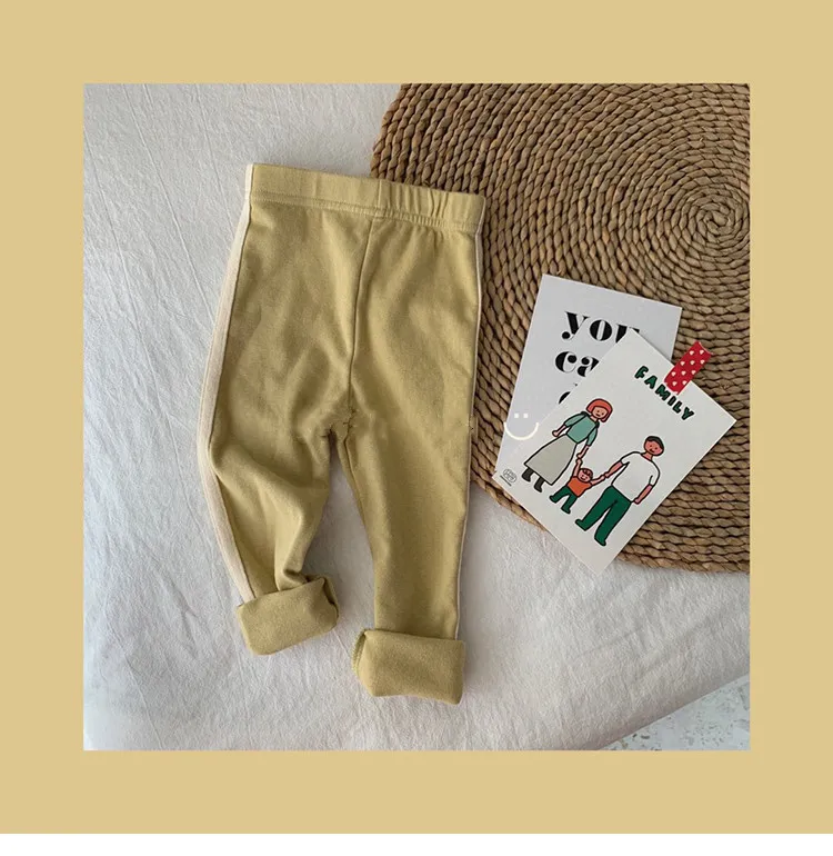 Pantalones deportivos de trenza lateral para bebés, niños y niñas, pantalones de base suave de algodón para bebés 0-2Y 210508