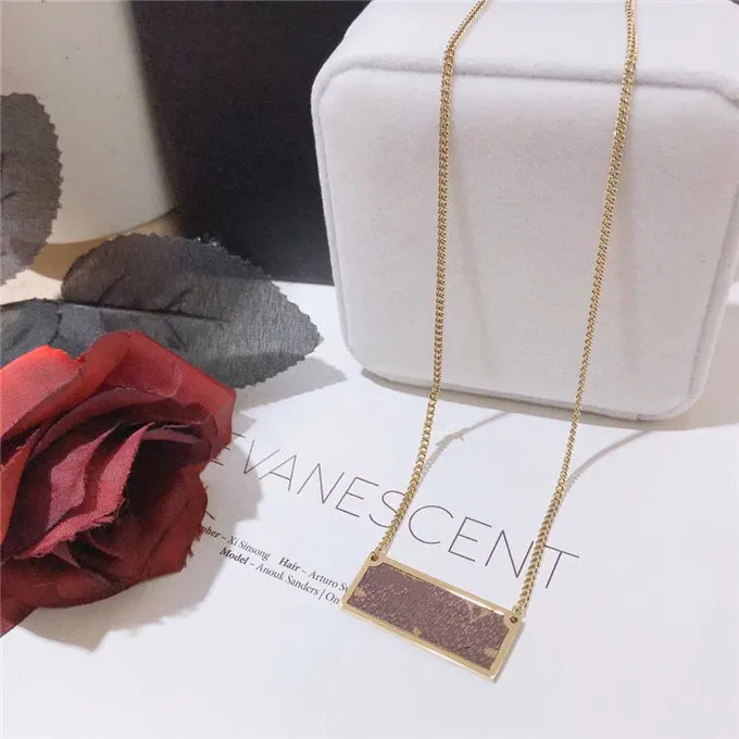 Pendants Fashion Street Pendant Necklaces Love Necklace for Man Woman Jewelry Highly Quality with BOX3806431