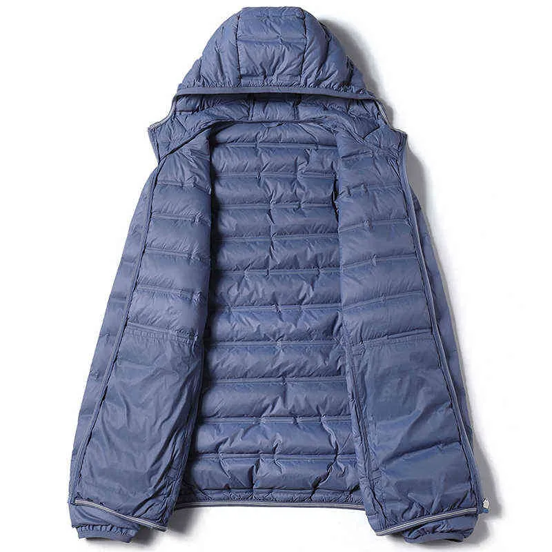 Большой размер зимний с капюшоном ультра светло-нижняя куртка мужская ветровка без ветровки 90% белая утка мягкий пучок теплого пальто 6xL 7xL 8xL 211214