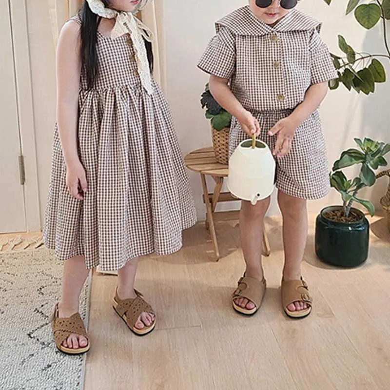 Summer Kids Boys Girls 2-pcs Sets Crew Neck Short Sleeves Plaid Shirts + Sling Dress Cute Style Clothes E233 210610