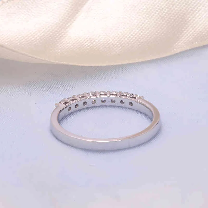 AAW 14K White Gold 0.25CTW 2mm DF Круглый вырезанный зарезанный вовлечение Moissanite Lab Выросли Бриллиантное кольцо для женщин