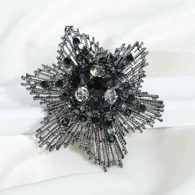 Vintage Large Black Crystal Rhinestone Flower Brooch Pin For Women wedding banque corsage Costume Accessory