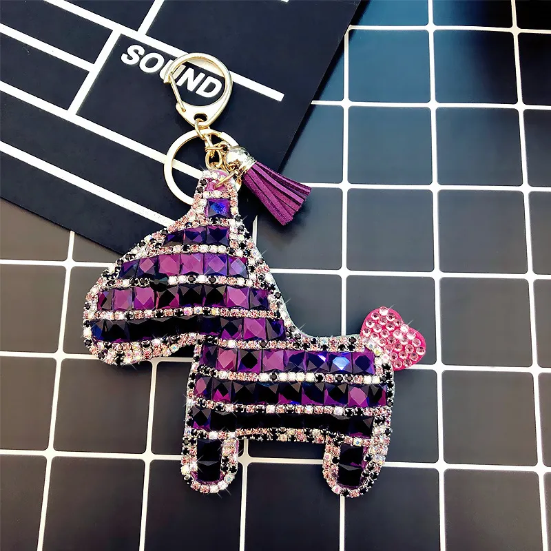 Söt diamant ponny nyckelchain kvinnlig kreativ bil nyckelkedja kreativ modväska hängande gåva detaljhandel hela y05297i