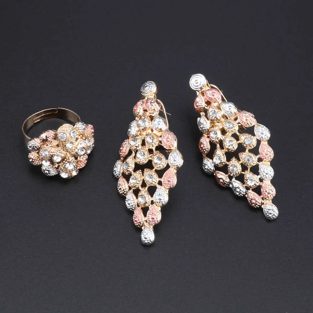 Moda Zestawy Biżuterii Nigeria Dubaj Naszyjnik Kolczyki Bransoletka Pierścień Dla Kobiet Afryka Koralka Bridal Biżuteria Ustaw Prezenty Ślubne H1022
