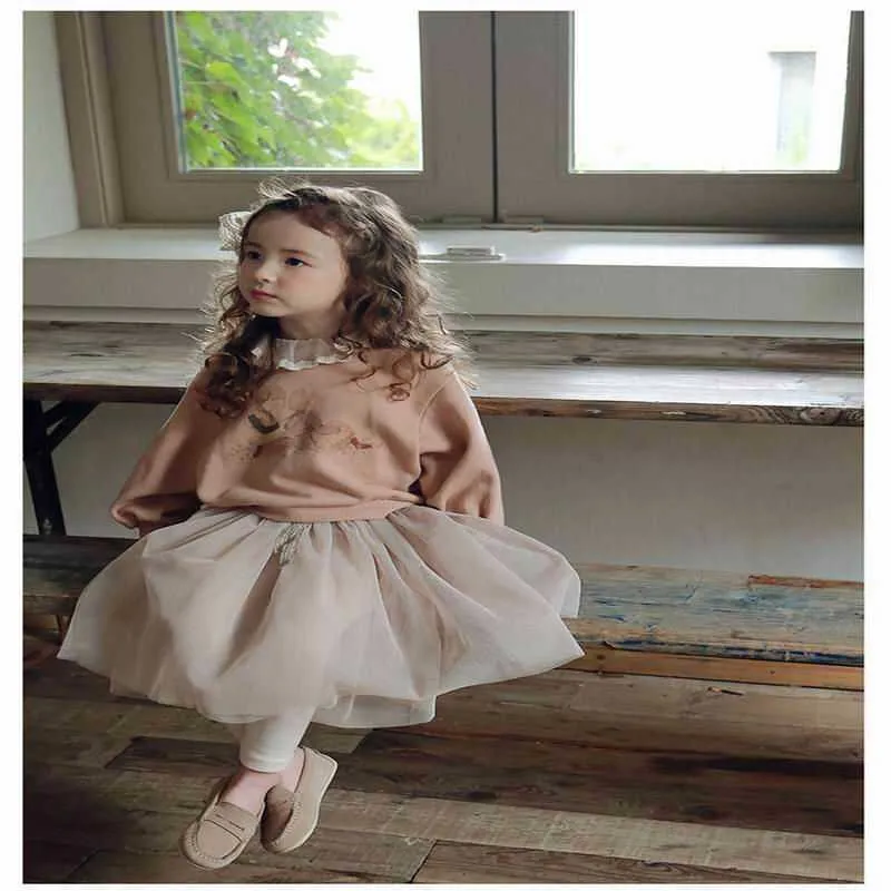 Korea Style Baby Girls Sweatshirts Lace Collar Long Sleeve Cotton Thick T-shirts Children Clothes E20568 210610