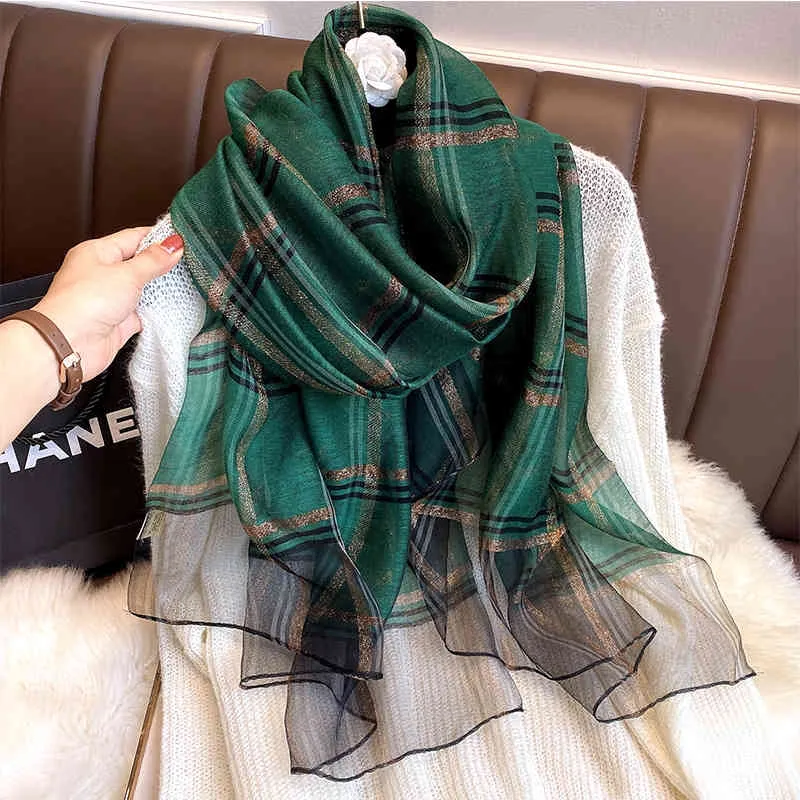 2020 Luxury Silk Ull Scarf Kvinnor Plaid Long Foulard Kvinnlig Glitter Sjal Wrap för Ladies Hijab Spring Winter Tunna Varma halsdukar