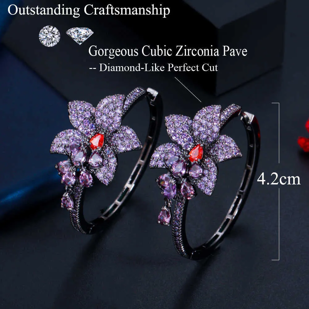 Cwwzircons Chic czarny złoty kolor fioletowy sześcien cyrkonia kryształowy okrągły Duża Dangle Drop Flower Charms Hoop Kolczyki dla kobiet CZ820 2258G