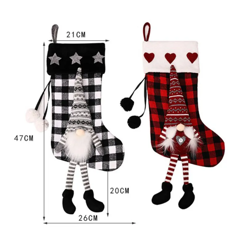Griglia nera rossa con calza natalizia bambola Borsa regalo natalizia Calzini decorazione camino Portacaramelle Capodanno Decorazione natalizia