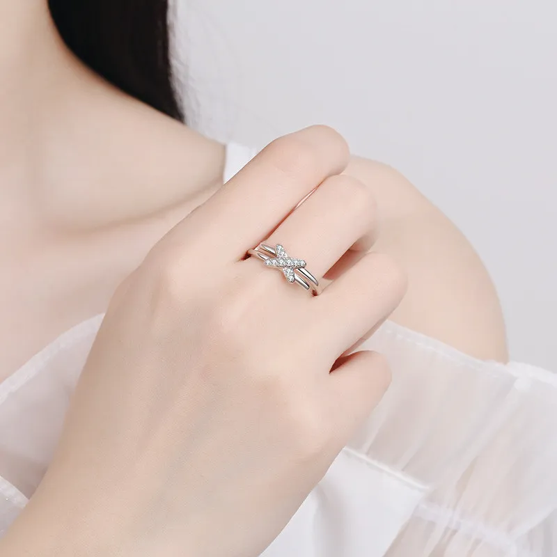 Uitstekende gesneden diamanttest voorbij micro d kleur Moissanite boog-knoop ring luxe trouwring