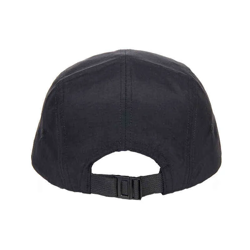 Mäns 5 panel Cap unisex fasta färger Flat Brim Nylon snabb torrt baseball gorros kvinnor utomhus vattentät hiphophatt 220117