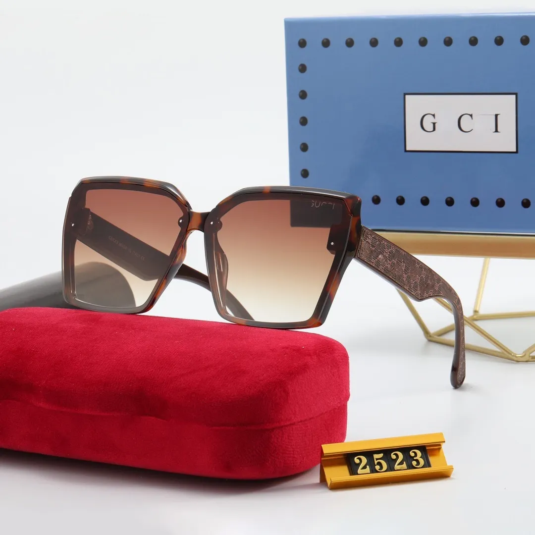 Modeontwerper luxe zonnebril Multicolor moderne hoogwaardige mannen en vrouwen klassieke vintage vierkante glazen204Q