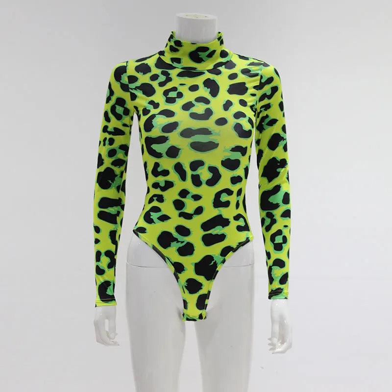 CNYISHE Mulheres de manga comprida Leopard Skin Prinetd Bodysuit sexy neon green streetwear macacão skinny tops de moda de moda 220301