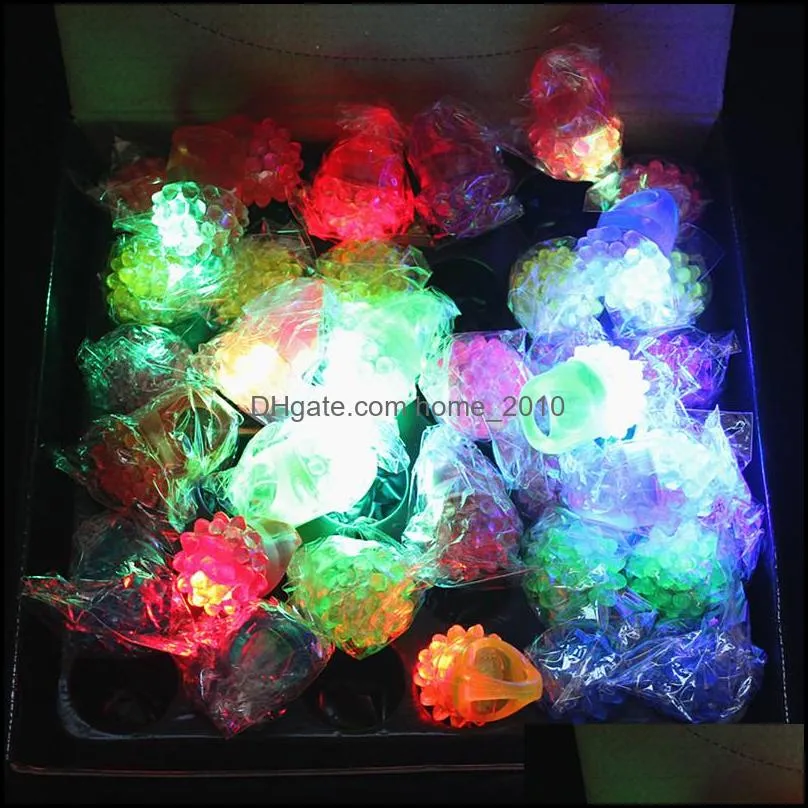 LED Flashing Strawberry Finger Ring Bar Rave Light Up LED Flashing Jelly Bumpy Rings for Prom Party Christmas Gift F2017104