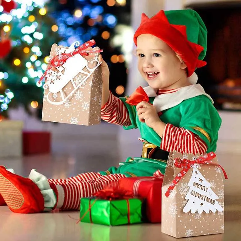 24 uppsättningar julklappspåsar med taggar 7inchjul godis Kraft Papperspåsar Cookie Förpackning Box År Xmas Dekorationer 2022 211104