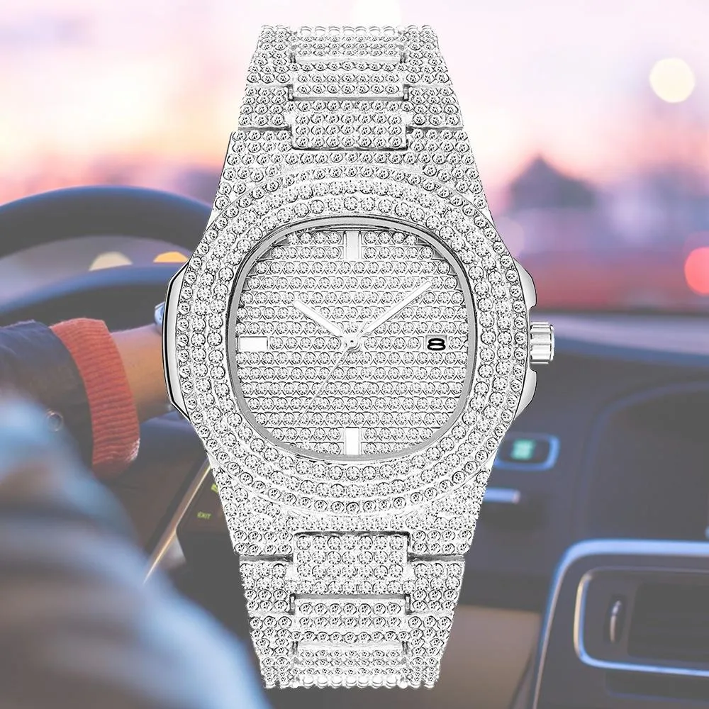 Masowe mężczyźni kobiety oglądają diament mrożone designerskie zegarki 18K złoty stal ze stali nierdzewnej ruch kwarcowy męski prezent żeńska