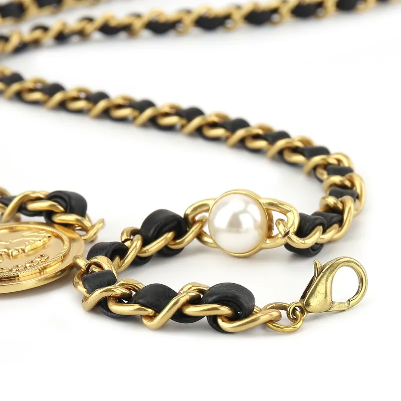 Brands de luxe de luxe de luxe Gold Gold Vintage Pendant Taist Chain Ajustement Body Harness For Women Jeans Robes Gift7123904