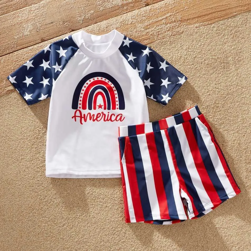 Maillots de bain Star Stripe de la série Independence Day maillots de bain à épaules dénudées pour maman et fille; maillots de bain papa garçon 210528