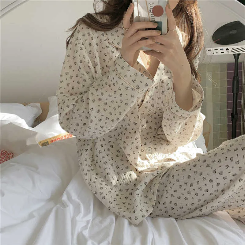 長袖の寝室の花柄のプリント女性家のシックな快適な緩い綿のファッションパジャマスーツセット210525