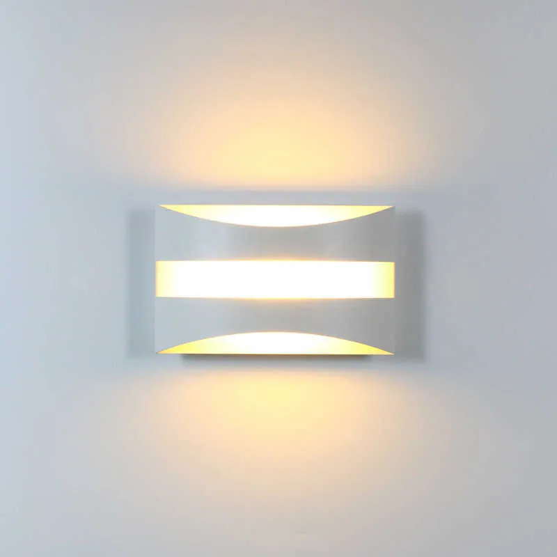 10W LED Vägglampa Inomhus Korridor Aisle Belysning Dekoration Vägglampa Vardagsrum Sovrum Sänglampa Iron AC90-260V 210724
