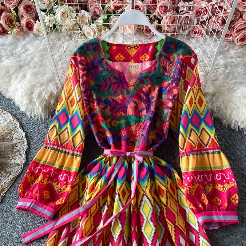 Printemps mode ethnique femmes imprimer Maxi Vestidos col en v lanterne manches bohème vacances plage robe GK434 210506