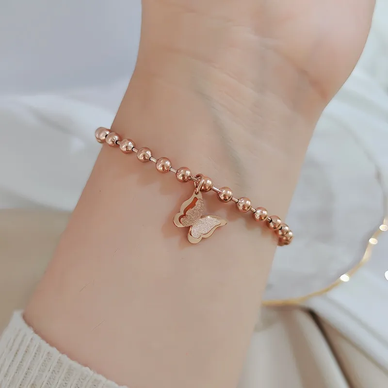 Charm Letter Zircon Armband Rose Gold Mode Temperament Koreansk stil Enkel Lyxig nisch