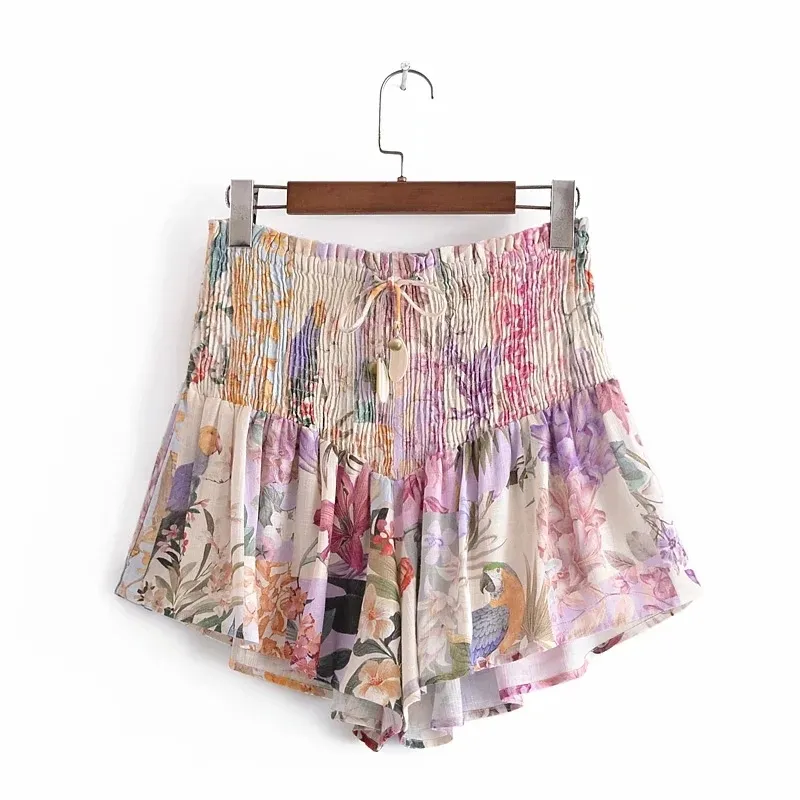 Mode Floral Imprimé Chic Smocké Femmes Shorts Été Taille Haute Avec Cordon Casual Large Jambe Rétro Shorts 210521