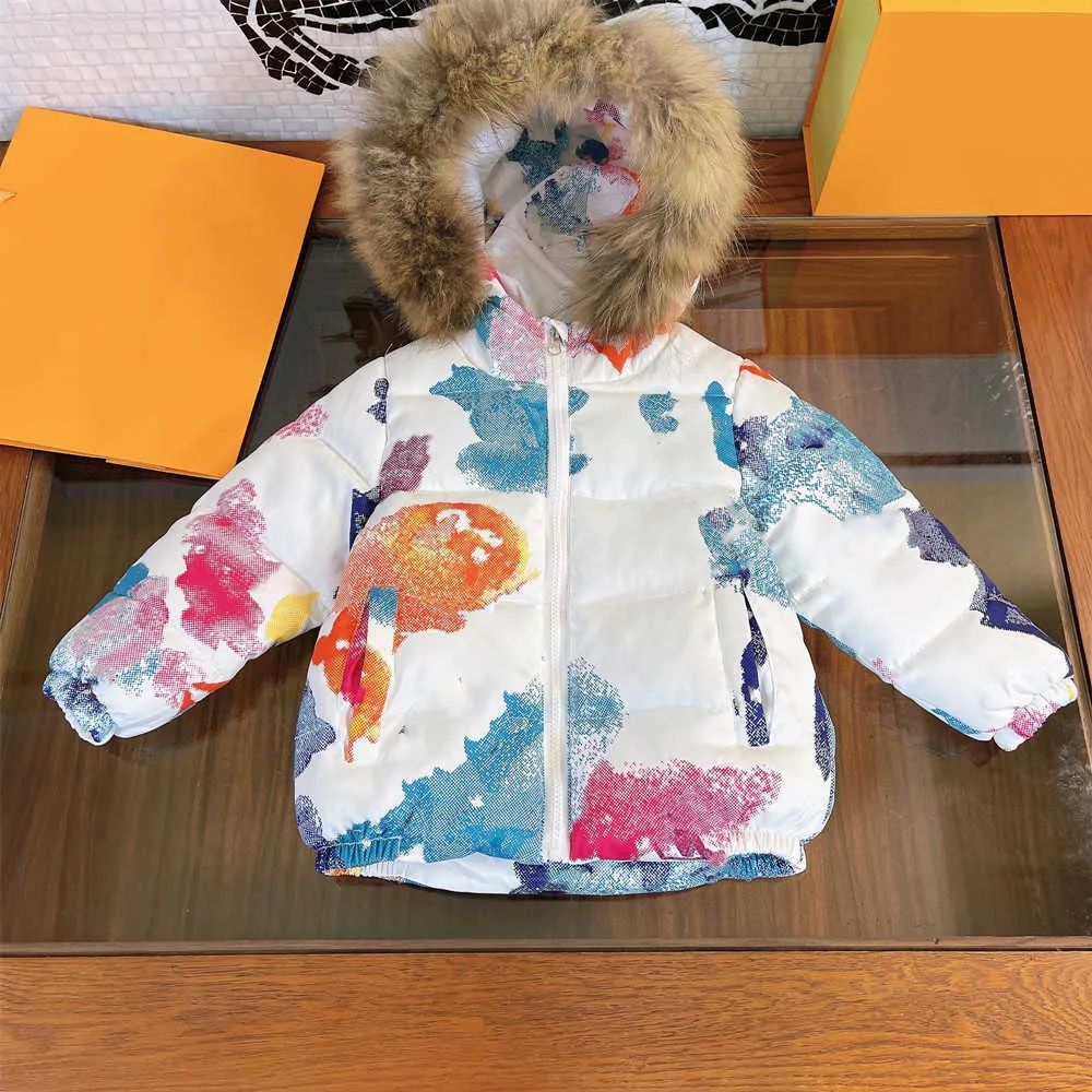 Varumärkesdesignflickor Down Jacket Hooded Boys Girls 2021 Ny lättvikt Down Jacket Warm Baby Down Jacket Högkvalitativ version H0910