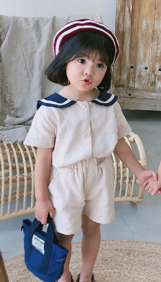 Japanese style Summer boys girls fashion kindergarten clothes sets kids cotton linen soft sailor collar T shirt and shorts 210508