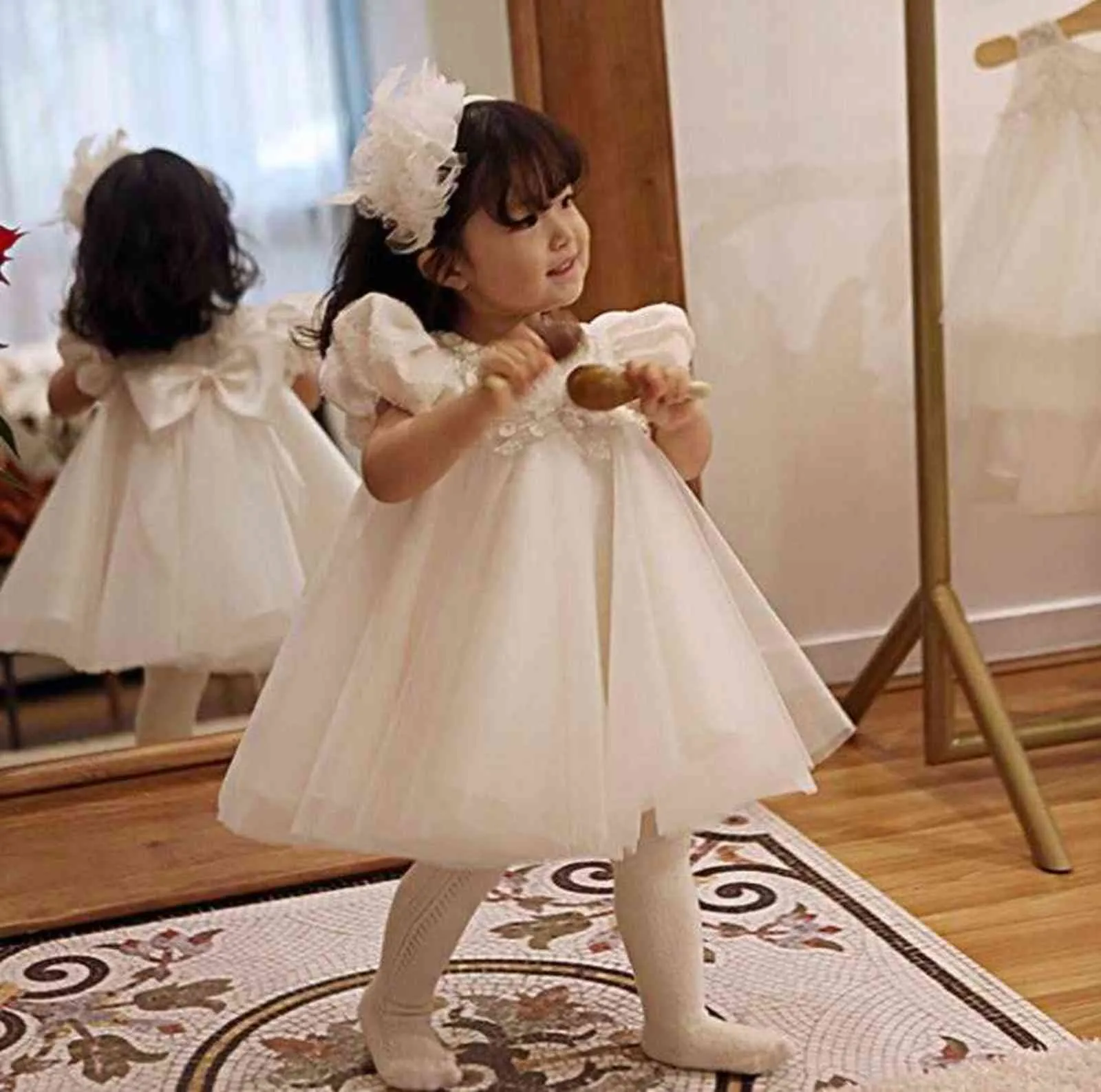 첫 번째 생일 파티 침례식 아기 소녀 드레스 세례자 가운 꽃 레이스 공주님 결혼식과 파티 아이 드레스 G1129