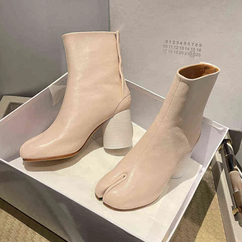 Boot Cow Leather / Sheepskin Split Toe Women Ankle Ninja Tabi Boots Mm6 Hook and Loop Closure Type Real Round High Heel Shoes 220310