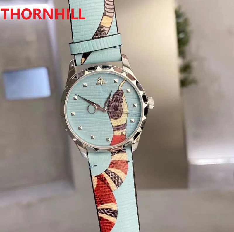 Requintado fino couro genuíno banda de quartzo das mulheres dos homens relógios 38mm moda abelha cobra esqueleto dial designer relógio presentes189p