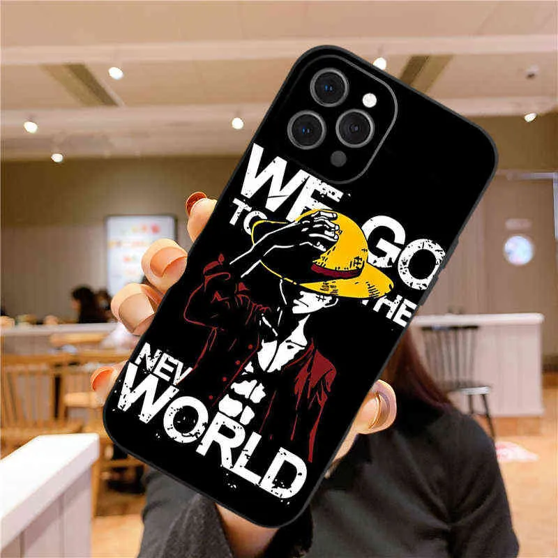 Anime One Piece Luffy Zoro Nami Sanji Yeni iPhone 13 için Telefon Kılıfı 13 12 Mini 11 Pro XS MAX XR 6 7 8 Plus X SE2020 Yumuşak TPU Kapak H116550071