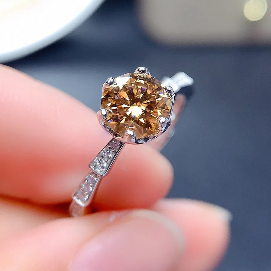 Chique 1 champanhe cristal morgan zircon diamantes pedras preciosas anéis para mulher 6 pinos configuração pt950 ouro branco cor jóias8208367