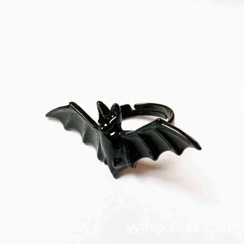 Vintage Gothic Halloween Svart Bat Ring Smycken Öppnande Justerbar Punk Style Ring Man Kvinna Par Hip-Hop Peint Finger Ring G1125