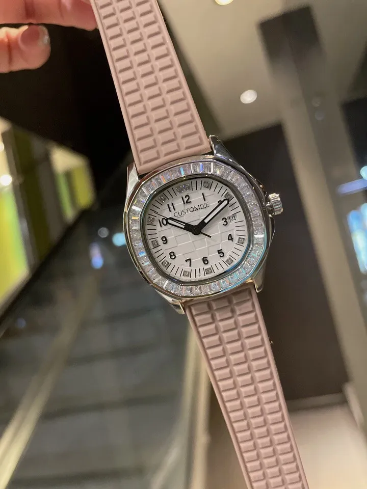 Relógio feminino de quartzo vintage com diamante de gelo bisel de números digitais relógio pulseira de borracha de silicone Aquanaunt redondo octógono relógios femininos 254f