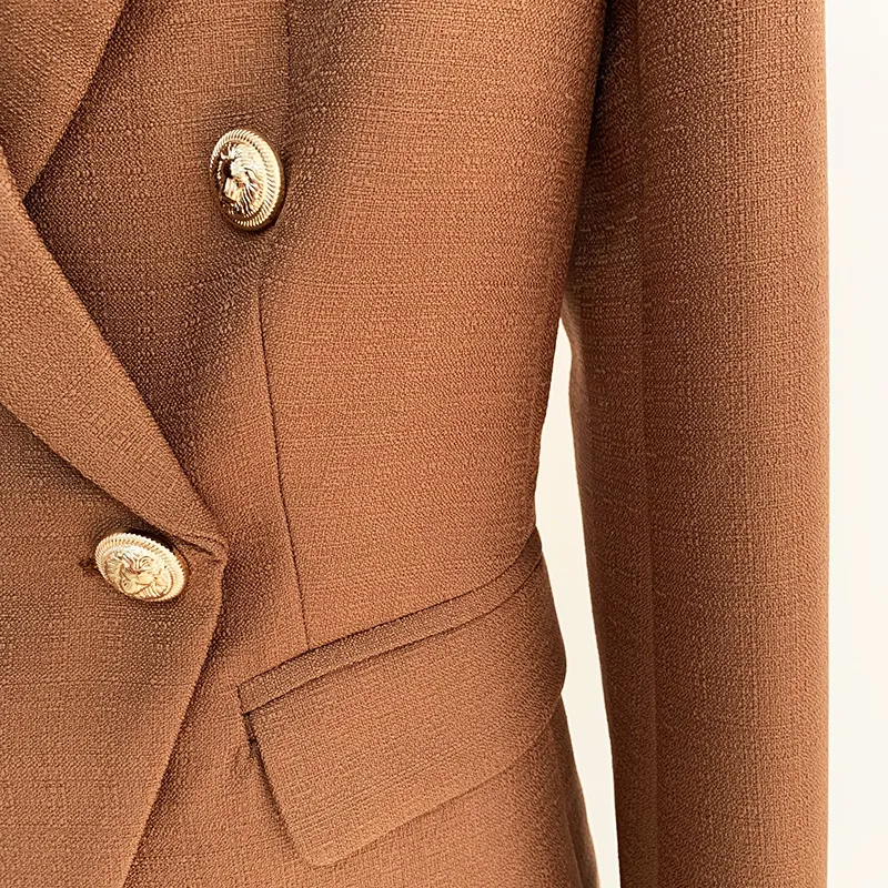 2021 automne automne à manches longues à revers cranté chocolat couleur unie mince boucles en métal blazers à double boutonnage élégant Top qualité Outwear manteaux 21O13201