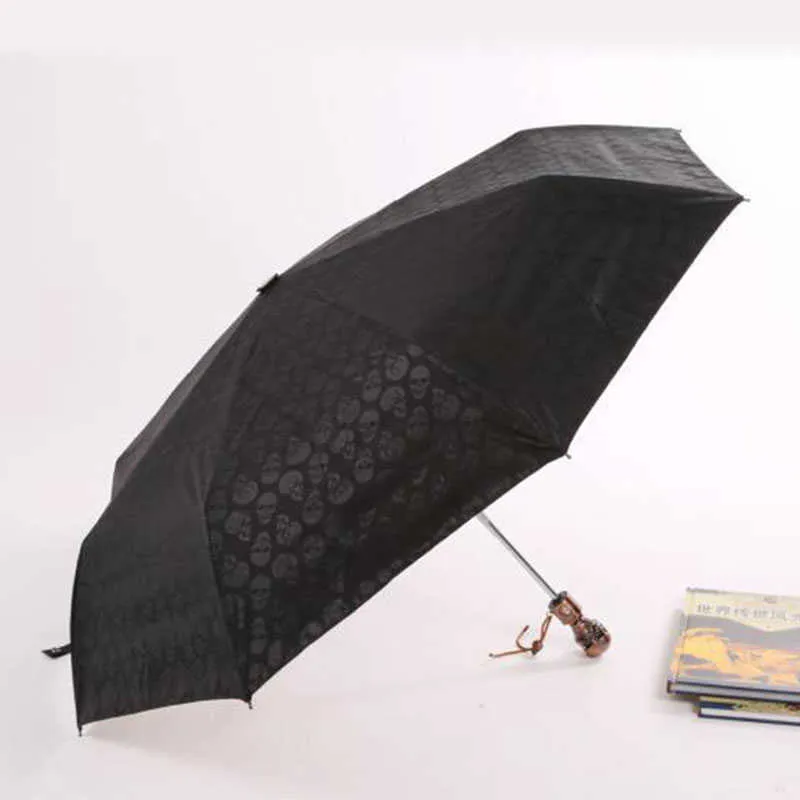Creative Devil Skull Hantera Paraply Helt automatisk manlig 3 vikning UV Sol Rain Windproof Paraplyer Gear 210721