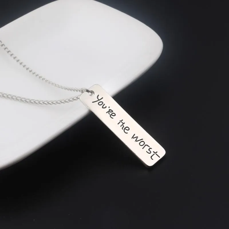 Colares de pingente RJ Você é o colar inspirador de letras é um acessório de jóias de corrente de aço inoxidável personalizado Gift301s