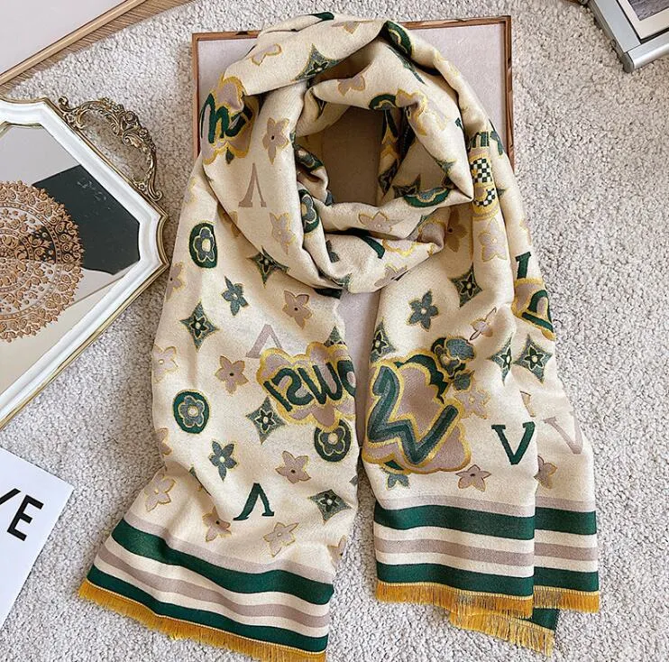 Vintage Designer Letter Printing Cashmere Scarves Fashion Womens Famous High Quality Winter Tassels Wool Spinning Thicken 241s