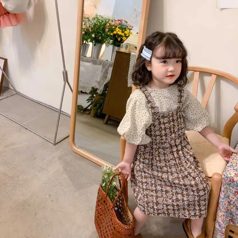 Estilo coreano verão crianças meninas 2-pcs conjuntos florais camisas + sling vestido cute crianças outwear roupas E723 210610