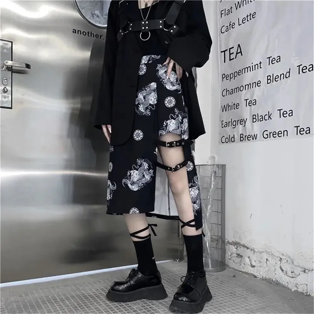 Gothic Punk Hip Hop Cargo Gonne Donna Harajuke Cintura a vita alta Fibbia Nera Modello lungo drago Streetwear Saia Donna 210421